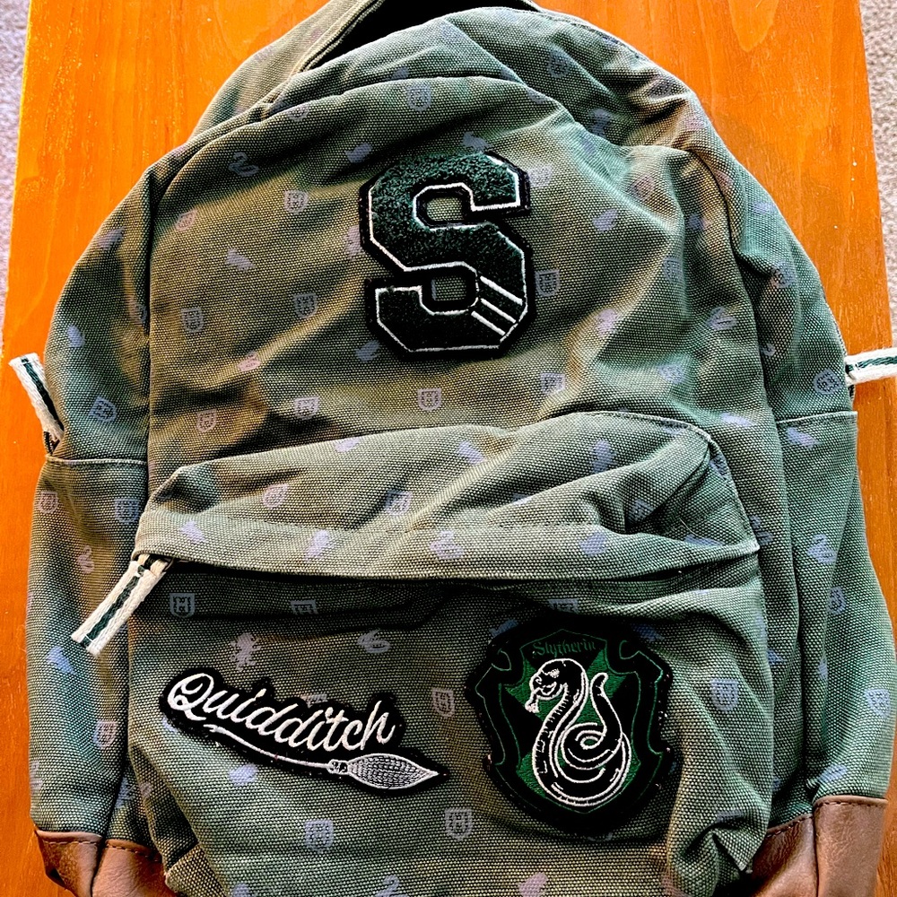 Pottery Barn Teen Harry Potter Slytherin Backpack 2021 release